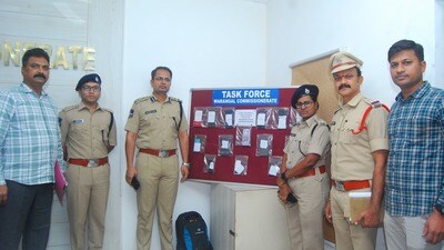 ఏసీబీ డీఎస్పీ ముసుగులో వసూళ్లు - వివరాలను వెల్లడించిన పోలీసులు ఏసీబీ డీఎస్పీ ముసుగులో వసూళ్లు - వివరాలను వెల్లడించిన పోలీసులు