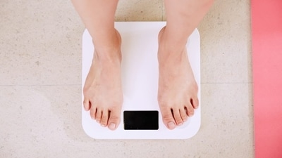 Most people do not end up losing 10 kg in 3 to 4 months. You may think this is possible, but it is not. (Unsplash) Most people do not end up losing 10 kg in 3 to 4 months. You may think this is possible, but it is not. (Unsplash)