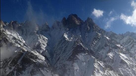 An aerial view of the Gangotri glacier. (DMMC)
