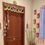 ఇంటి సింహద్వారానికి ఈ వస్తువులను కడితే అదృష్టం, ఐశ్వర్యం కలుగుతాయి