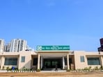 In the second case, the Authority approved Floral Homes as co-developer for the stalled project of Gayatri Hospitality & Realcon in Sector 1, spread over about 36,000 sqm and allotted in 2011. (HT Archive) In the second case, the Authority approved Floral Homes as co-developer for the stalled project of Gayatri Hospitality & Realcon in Sector 1, spread over about 36,000 sqm and allotted in 2011. (HT Archive)