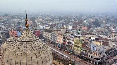 A view of Chandni Chowk. (HT Archive) A view of Chandni Chowk. (HT Archive)