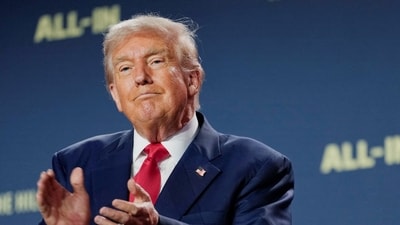 A doctor has pointed out inconsistencies in President Trump's MRI account after his doctor revealed he underwent scans as part of routine screening. (REUTERS)
