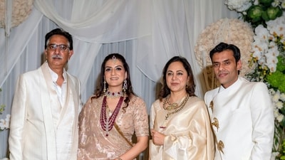 Anurag Sharma, Shreya Sharma, Poonam Sharma and Harsh Sharma (Raajessh Kashyap)