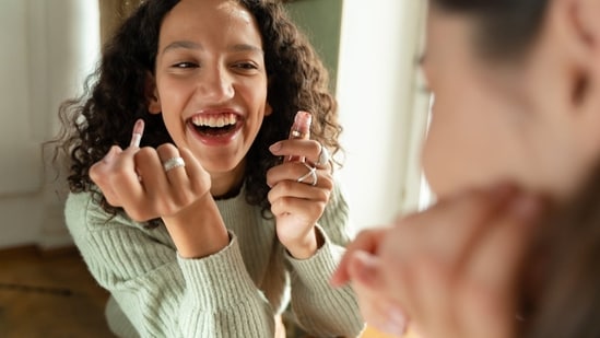 8 lip glosses for that ultimate shine (Pexels)