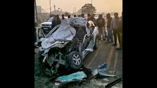 The mangled car after the accident on the highway near Khanna. (HT Photo)