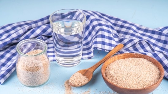 Psyllium husk for weight loss: Highly rated options to help manage hunger and digestion. (Adobe stock )