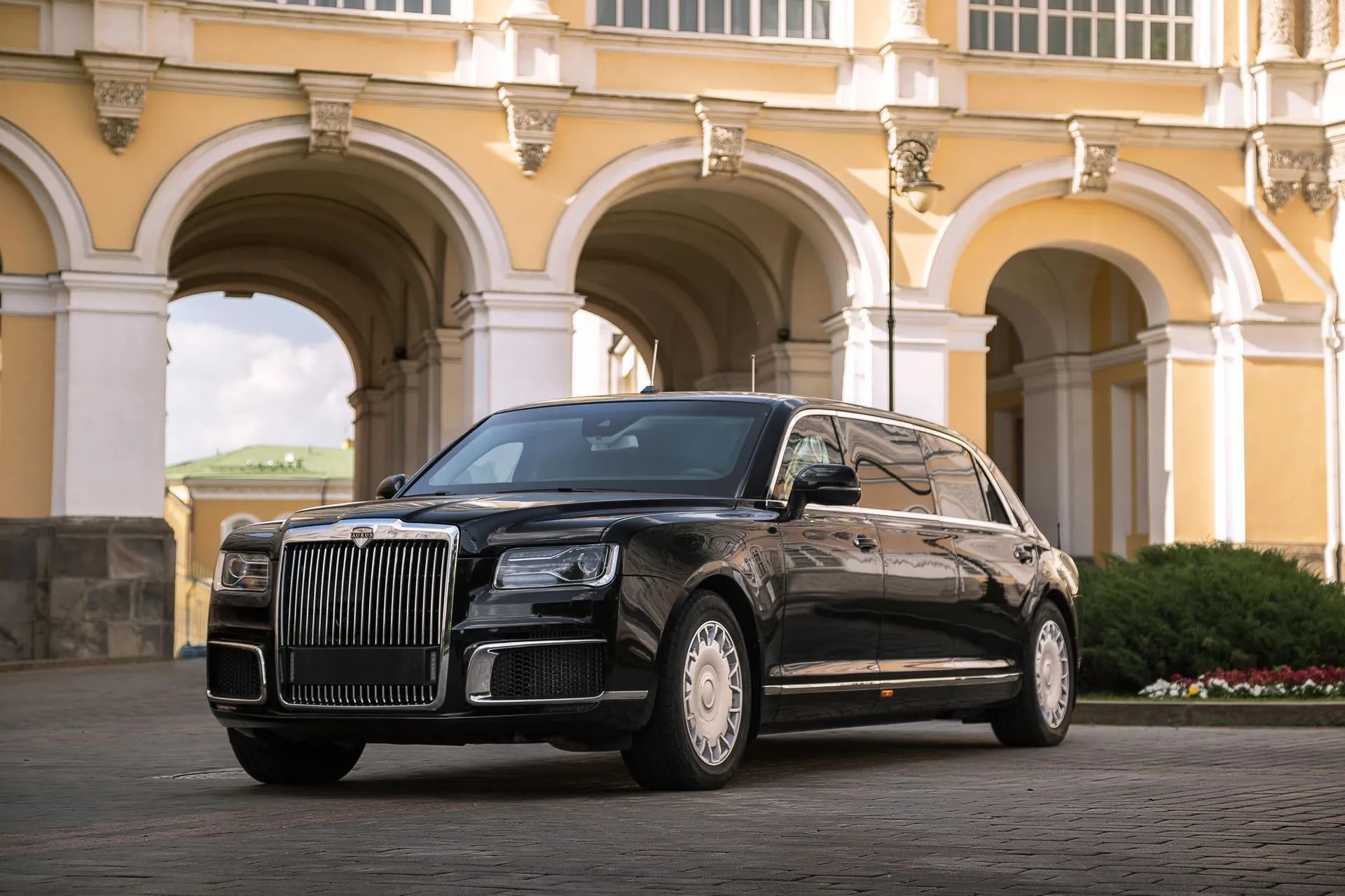 The Aurus Senat Limousine is the official presidential state car for Russia, built on a scalable Unified Modular Platform The Aurus Senat Limousine is the official presidential state car for Russia, built on a scalable Unified Modular Platform