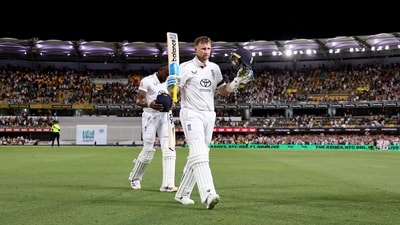 Root was at his gritty best as he worked through the Aussie bowlers with calm and composure. (AFP) Root was at his gritty best as he worked through the Aussie bowlers with calm and composure. (AFP)
