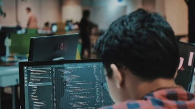 People congratulated the West Bengal techie after his post about his recent earnings. (Unsplash) People congratulated the West Bengal techie after his post about his recent earnings. (Unsplash)