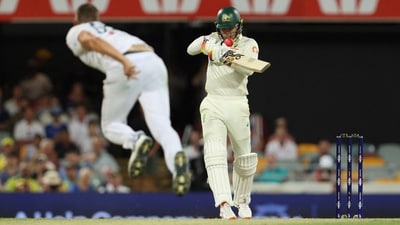 Alex Carey (46*) and Michael Neser (15) remained unbeaten, and will look to continue frustrating England on Day 3. (REUTERS)