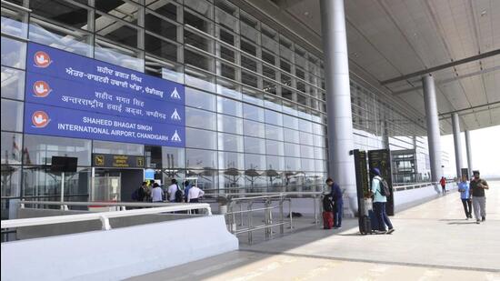 The maximum delay was reported on the Chandigarh-Indore flight, which was delayed by nine hours. (HT File)