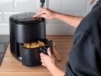 Shalini highlights that air fryers reduce oil consumption, making meals healthier. Shalini highlights that air fryers reduce oil consumption, making meals healthier.