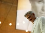 Jay Kelly movie review: George Clooney plays one of the last of the movie stars. It is available to watch on Netflix. Jay Kelly movie review: George Clooney plays one of the last of the movie stars. It is available to watch on Netflix.