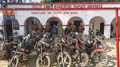 A total of 16 stolen motorcycles have been recovered from their possession, said police on Saturday. (HT PHOTO) A total of 16 stolen motorcycles have been recovered from their possession, said police on Saturday. (HT PHOTO)