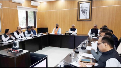Bihar CM Nitish Kumar with Dy CM Samrat Choudhary holds meeting of industries department in Patna, Saturday (SANTOSH KUMAR/HT) Bihar CM Nitish Kumar with Dy CM Samrat Choudhary holds meeting of industries department in Patna, Saturday (SANTOSH KUMAR/HT)
