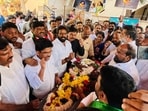 BC activists and BRS leaders including former minister and BRS leader V Srinivas Goud throng the funeral of the deceased on Saturday to pay their respects. (HT PHOTO)