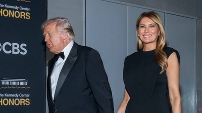 Melania Trump looks stunning in black as she arrive on the red carpet with Donald Trump for the 48th Kennedy Center Honors at the Kennedy Center for the Performing Arts, Sunday, Dec. 7, 2025 in Washington. (AP Photo/Kevin Wolf) (AP) Melania Trump looks stunning in black as she arrive on the red carpet with Donald Trump for the 48th Kennedy Center Honors at the Kennedy Center for the Performing Arts, Sunday, Dec. 7, 2025 in Washington. (AP Photo/Kevin Wolf) (AP)