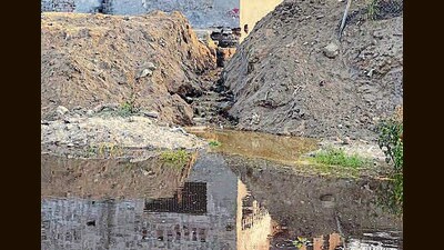 Temporary arrangements have been made at a few discharge points, but permanent plugging remains incomplete. (HT File Photo)