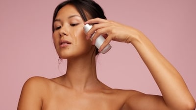 The right way to use salicylic acid on your face (Adobe Stock) The right way to use salicylic acid on your face (Adobe Stock)
