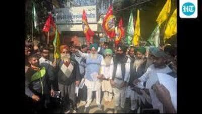 The farmers assert that these meters are unacceptable to them and that they would escalate the agitation if required action is not taken. (HT File)