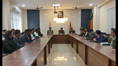 DCP (east) Shashank Singh holding a meeting with bar and nightclub owners. (Sourced) DCP (east) Shashank Singh holding a meeting with bar and nightclub owners. (Sourced)