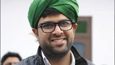 JJP leader Digvijay Chautala said that he received a call from Dabwali superintendent of police regarding the decision following which he sent back his assigned security person. (File) JJP leader Digvijay Chautala said that he received a call from Dabwali superintendent of police regarding the decision following which he sent back his assigned security person. (File)
