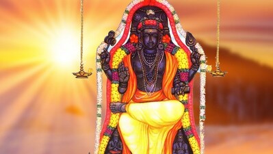 <p>2026 ప్రారంభంలో బృహస్పతి మిథునరాశిలో ఉంటాడు. ఆ తర్వాత జూన్ 2, 2026న మిథునరాశి నుండి కర్కాటకరాశిలోకి ప్రవేశిస్తాడు. ఆ తర్వాత అక్టోబర్ 31, 2026న కర్కాటకరాశి నుండి సింహరాశిలోకి ప్రవేశిస్తాడు. బృహస్పతి ఇలా రెండుసార్లు రాశిచక్రాన్ని మారుస్తాడు, దాని ప్రభావం 12 రాశుల జీవితాలపై కొంత ప్రభావం చూపుతుంది. గురు భగవాన్ సంచారం కొన్ని రాశులకు అదృష్టాన్ని తెస్తుంది. 2026 లో గురు సంచారం వలన ఏ రాశులకు అదృష్టం కలుగుతుందో చూద్దాం.</p> <p>2026 ప్రారంభంలో బృహస్పతి మిథునరాశిలో ఉంటాడు. ఆ తర్వాత జూన్ 2, 2026న మిథునరాశి నుండి కర్కాటకరాశిలోకి ప్రవేశిస్తాడు. ఆ తర్వాత అక్టోబర్ 31, 2026న కర్కాటకరాశి నుండి సింహరాశిలోకి ప్రవేశిస్తాడు. బృహస్పతి ఇలా రెండుసార్లు రాశిచక్రాన్ని మారుస్తాడు, దాని ప్రభావం 12 రాశుల జీవితాలపై కొంత ప్రభావం చూపుతుంది. గురు భగవాన్ సంచారం కొన్ని రాశులకు అదృష్టాన్ని తెస్తుంది. 2026 లో గురు సంచారం వలన ఏ రాశులకు అదృష్టం కలుగుతుందో చూద్దాం.</p>