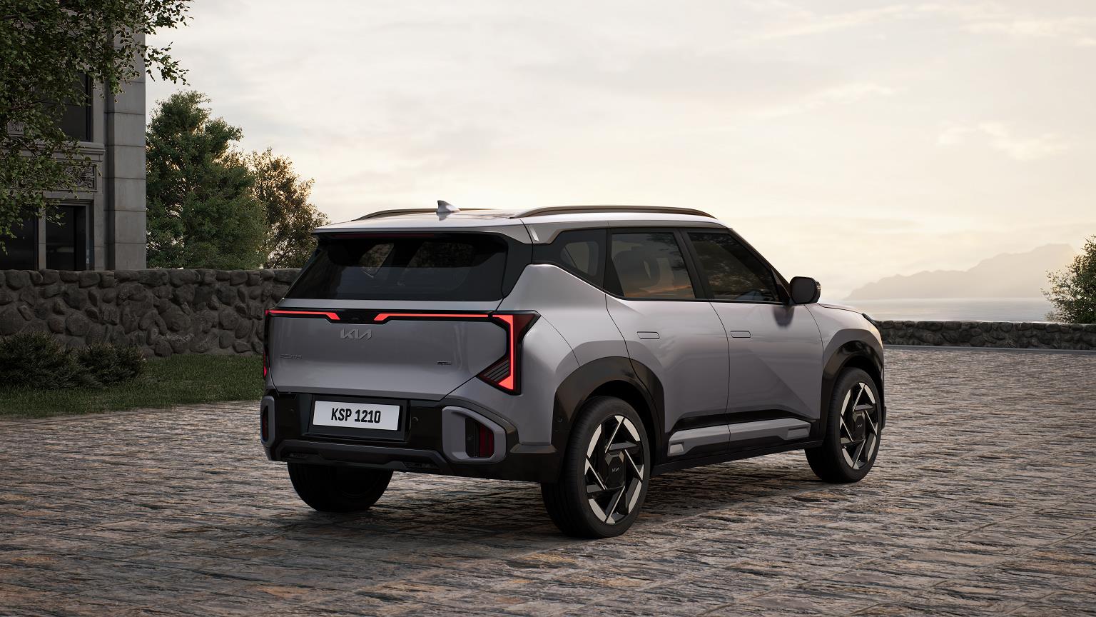 The redesigned rear end of the 2026 Seltos now features sleeker LED tail-lamps and a more sculpted bumper for a wider stance The redesigned rear end of the 2026 Seltos now features sleeker LED tail-lamps and a more sculpted bumper for a wider stance