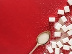 To get energy, cancer cells mainly use glucose, a type of sugar found in many foods. 