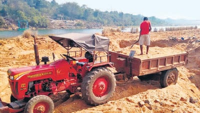 PAG Agarwal told the media that the audit was conducted for one year, and mining offices of six districts, besides the JSMDC office. (HT File/Representational use) PAG Agarwal told the media that the audit was conducted for one year, and mining offices of six districts, besides the JSMDC office. (HT File/Representational use)