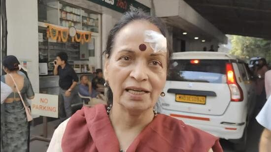 Former mayor injured after auto hits her in Bandra