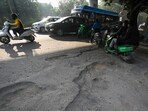 A road in Patel Nagar. (Sanchit Khanna/HT Photo)
