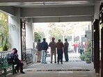 Police at Junior Studies School, Amritsar, which was closed after the authorities received a threat email on Friday morning. (Sameer Sehgal/HT)