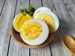 There is anxiety over whether eggs cause cancer or not, but doctor shared an interesting analogy to dispell fear. There is anxiety over whether eggs cause cancer or not, but doctor shared an interesting analogy to dispell fear.