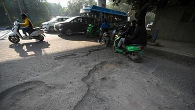 A road in Patel Nagar. (Sanchit Khanna/HT Photo) A road in Patel Nagar. (Sanchit Khanna/HT Photo)