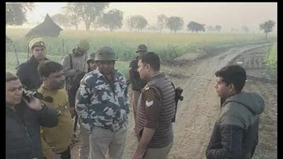 Mathura police in the Goverdhan region in search cyber fraudsters. (HT Photo) Mathura police in the Goverdhan region in search cyber fraudsters. (HT Photo)