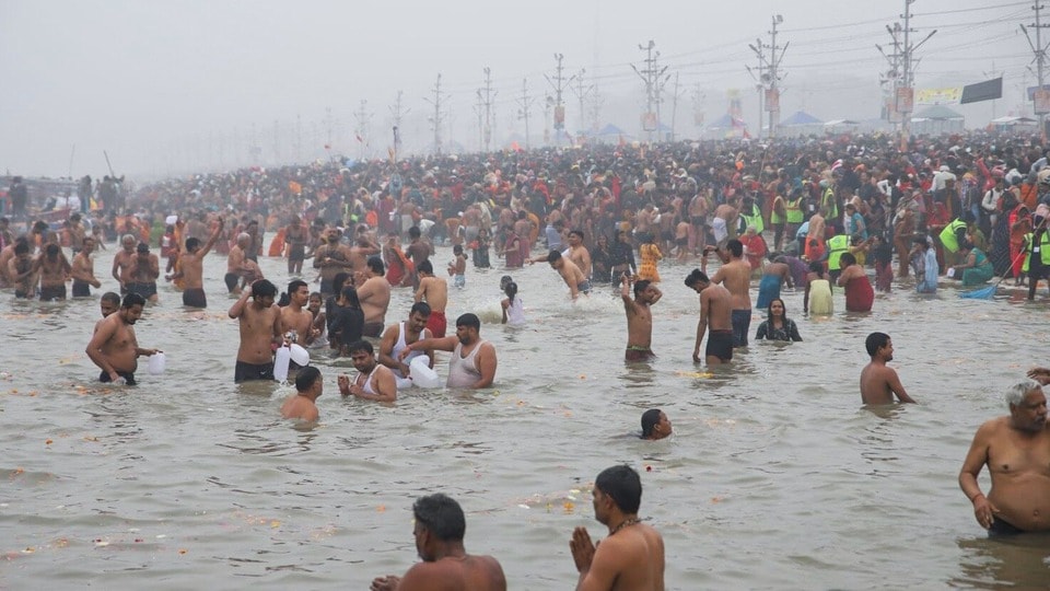 পৌষ সংক্রান্তির তিথি দেখে নিন।