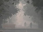 The fourth spell of severe air this season came after the average AQI deteriorated by over 80 points in 24 hours to settle at 431 at 4pm. (RAJ K RAJ /HT PHOTO) The fourth spell of severe air this season came after the average AQI deteriorated by over 80 points in 24 hours to settle at 431 at 4pm. (RAJ K RAJ /HT PHOTO)