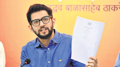 Sena (UBT) mounts ground offensive against ‘vote chori’
