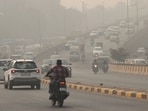 New Delhi, Dec 13 (ANI): Commuters travel amidst heavy smog as pollution level deteriorates, in New Delhi on Saturday. (ANI Phot/Naveen Sharma) New Delhi, Dec 13 (ANI): Commuters travel amidst heavy smog as pollution level deteriorates, in New Delhi on Saturday. (ANI Phot/Naveen Sharma)