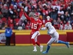 Patrick Mahomes #15 of the Kansas City Chiefs throws a pass as Da'Shawn Hand #91 of the Los Angeles Chargers applies pressure Patrick Mahomes #15 of the Kansas City Chiefs throws a pass as Da'Shawn Hand #91 of the Los Angeles Chargers applies pressure