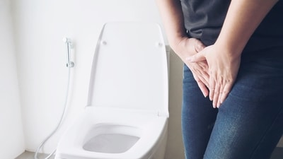 Dr. Bafna explains that stress and anxiety can affect bladder function, causing urgent urges to urinate. (Freepik) Dr. Bafna explains that stress and anxiety can affect bladder function, causing urgent urges to urinate. (Freepik)