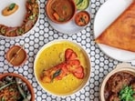 Can spicy food cause stomach ulcers?