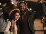 Ranveer Singh and Sara Arjun are the lead actors in Dhurandhar. Ranveer Singh and Sara Arjun are the lead actors in Dhurandhar.
