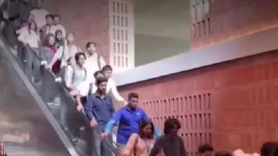 The 16-second video captures a startling scene. (X@Incognito_qfs)