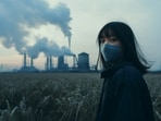 Winter pollution increases risks to skin and hair, causing dryness and inflammation, according to doctors. Winter pollution increases risks to skin and hair, causing dryness and inflammation, according to doctors.