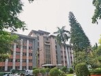 Over the last nine years—nearly four of them under administrative rule—PMC has spent more than  <span class='webrupee'>₹</span>74,752.09 crore across key departments, including roads, water supply, drainage, solid waste management and development works. (HT FILE)