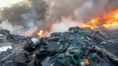 Officials cite suspected arson, business rivalry and illegal karkhanas operating near Naurangpur, with penalties and FIRs expected following probe. (HT Photo) Officials cite suspected arson, business rivalry and illegal karkhanas operating near Naurangpur, with penalties and FIRs expected following probe. (HT Photo)