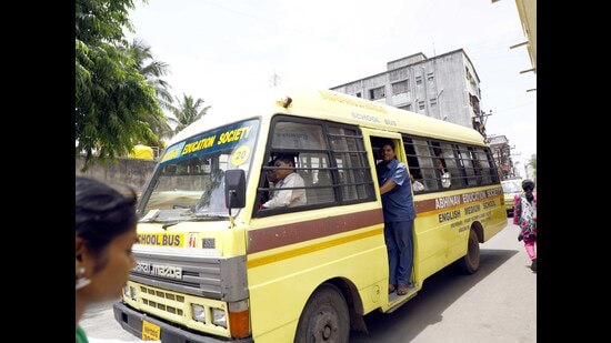 Officials also appealed to the public to report any suspicious or unregistered school buses to the RTO or local police. (HT)